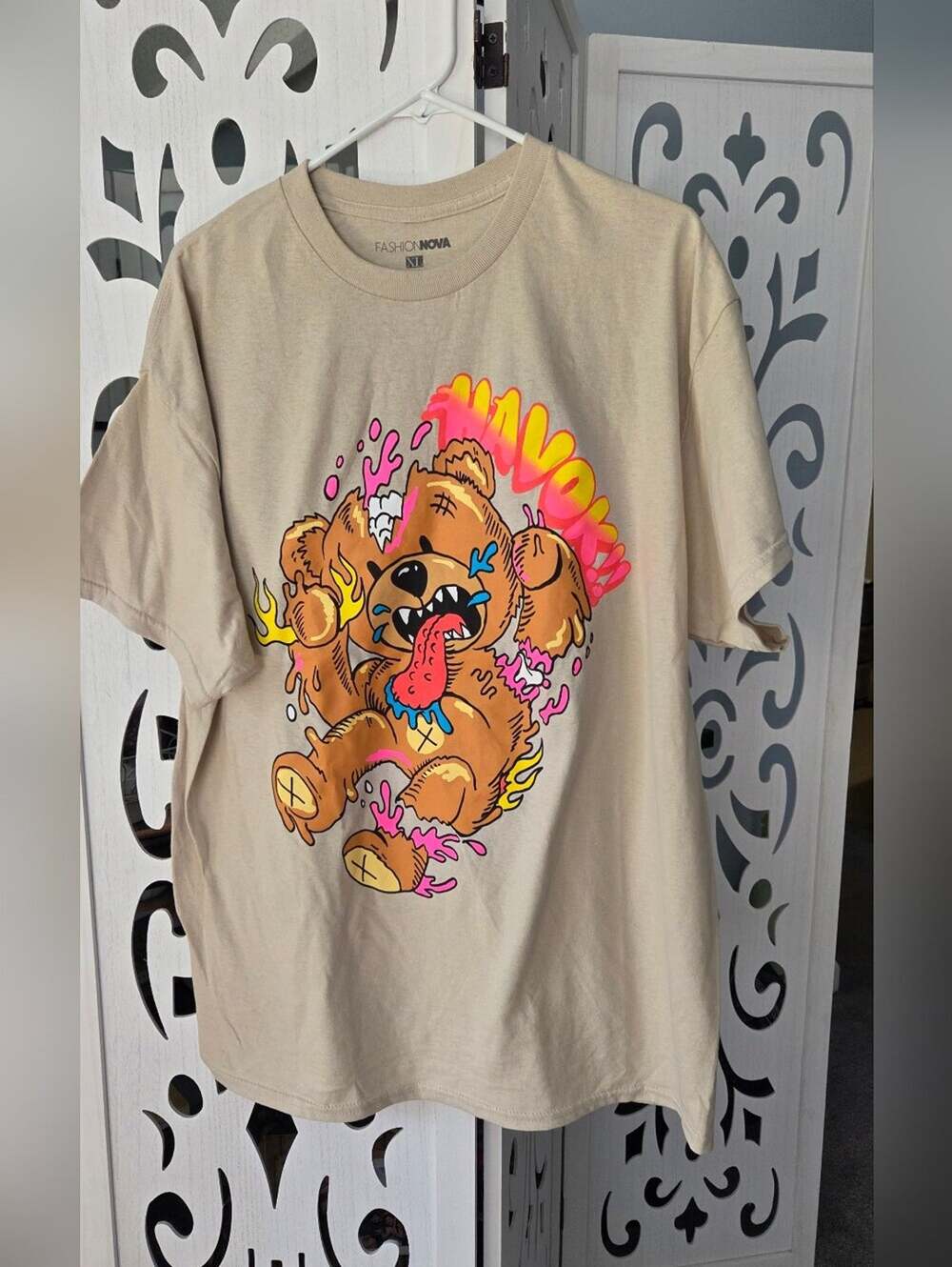 Fashion Nova Havoc Bear Graphic Tee Mens XL Taupe Gray Streetwear T-Shirt New